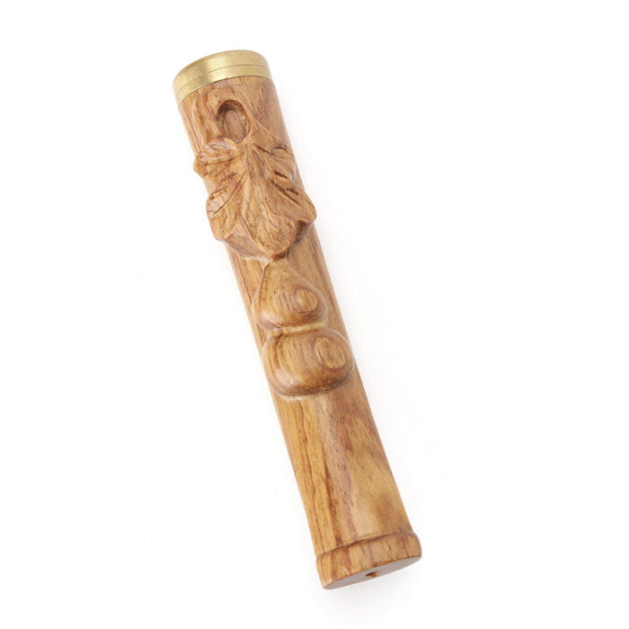 carved cigarette holder