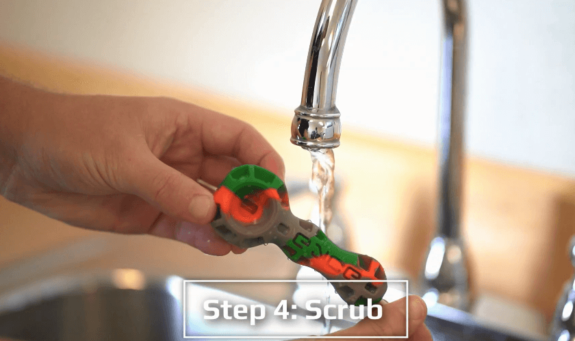 how to clean silicone smoking pipe